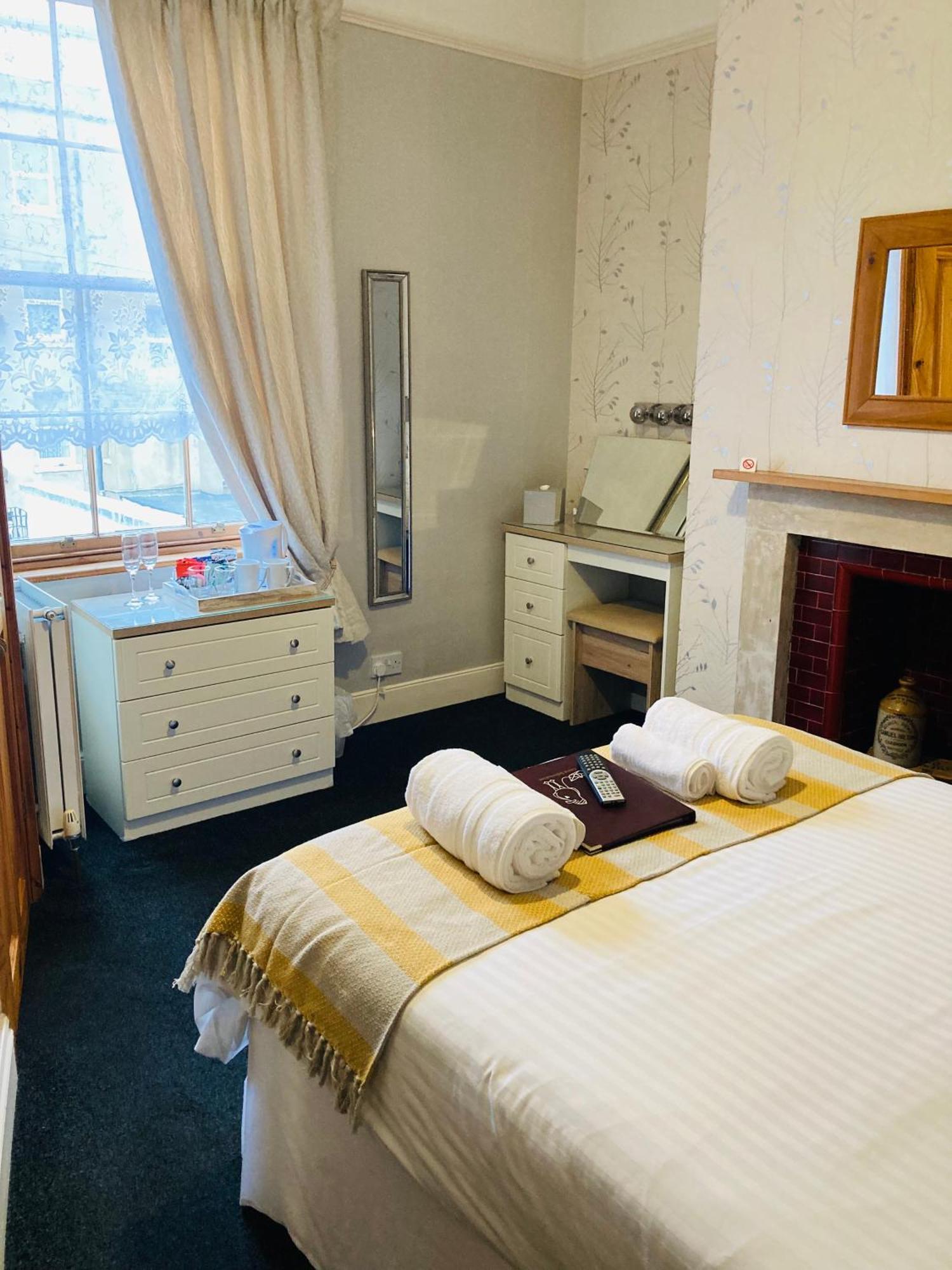 The Pathway Guesthouse Whitby Eksteriør billede